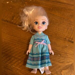 Disney Elsa Mini Doll Animators Collection as is